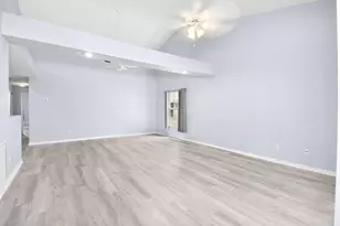 4062 Garden Villas Ct, Fort Pierce, FL 34982 - Photo 6