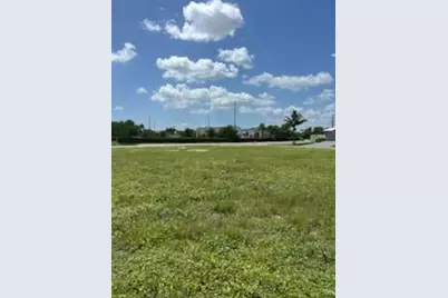 824 NE 23rd Terrace, Cape Coral, FL 33909 - Photo 12