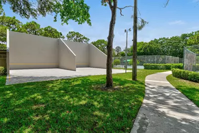 630 6th Terrace, Palm Beach Gardens, FL 33418 - Photo 44