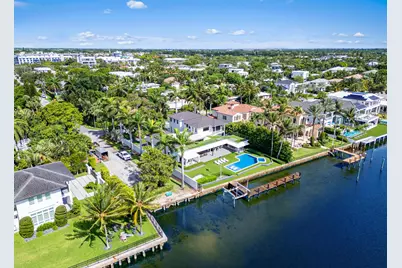 201 Palm Trail, Delray Beach, FL 33483 - Photo 2