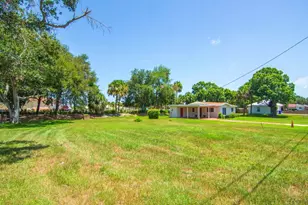 4606 30th Ave, Vero Beach, FL 32967 - Photo 4