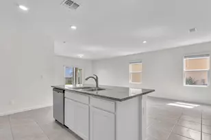 12335 SW Nettuno Way, Port Saint Lucie, FL 34987 - Photo 14