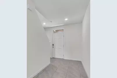 12335 SW Nettuno Way, Port Saint Lucie, FL 34987 - Photo 4