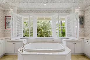 6 Via Vizcaya, Palm Beach, FL 33480 - Photo 42