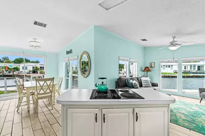 207 Mallard Drive #U, Briny Breezes, FL 33435 - Photo 10