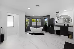 10253 Shireoaks Ln, Boca Raton, FL 33498 - Photo 46