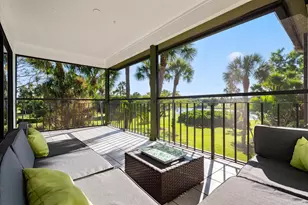 13321 Polo Club Rd, Wellington, FL 33414 - Photo 32