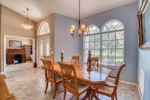 5681 Lago Del Sol Dr, Lake Worth, FL 33449 - Photo 10