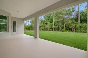 372 SW Feldman Ave, Port Saint Lucie, FL 34953 - Photo 14