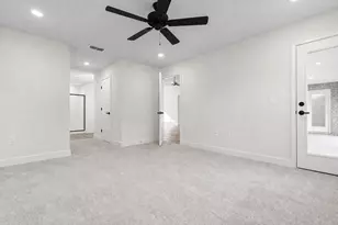 372 SW Feldman Ave, Port Saint Lucie, FL 34953 - Photo 6
