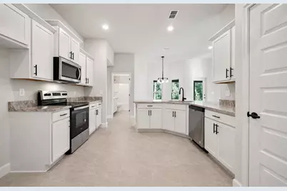 372 SW Feldman Avenue, Port Saint Lucie, FL 34953 - Photo 4