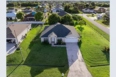 672 SW Kayak Avenue, Port Saint Lucie, FL 34953 - Photo 2