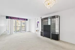 7450 Trent Dr, Tamarac, FL 33321 - Photo 4