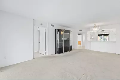 7450 Trent Drive #302, Tamarac, FL 33321 - Photo 6