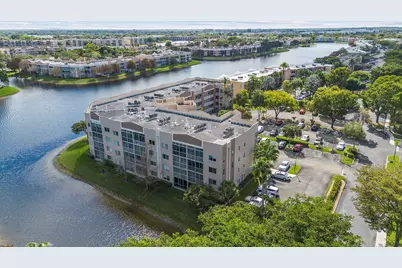 7450 Trent Drive #302, Tamarac, FL 33321 - Photo 2