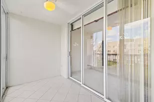 7450 Trent Dr, Tamarac, FL 33321 - Photo 20