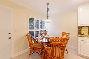 533 Prestwick Cir, Palm Beach Gardens, FL 33418 - Photo 12