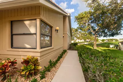 533 Prestwick Circle, Palm Beach Gardens, FL 33418 - Photo 28