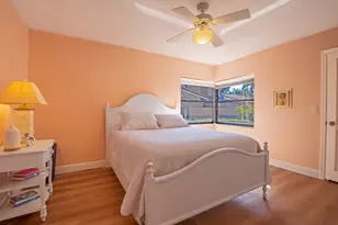 533 Prestwick Cir, Palm Beach Gardens, FL 33418 - Photo 16