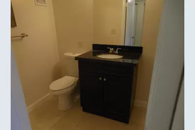 815 W Boynton Beach Boulevard #8-105, Boynton Beach, FL 33426 - Photo 6