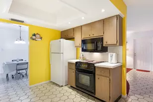 6975 NW 12th St, Margate, FL 33063 - Photo 8