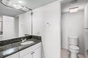 3520 Whitehall Dr, West Palm Beach, FL 33401 - Photo 10