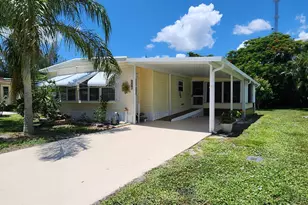 218 W Caribbean, Port Saint Lucie, FL 34952 - Photo 4