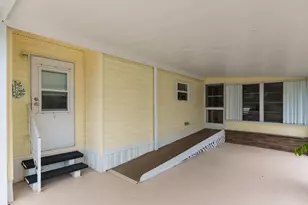 218 W Caribbean, Port Saint Lucie, FL 34952 - Photo 8