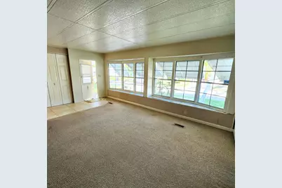 218 W Caribbean, Port Saint Lucie, FL 34952 - Photo 10
