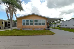 8611 Mary Ann Ln, Port Saint Lucie, FL 34952 - Photo 32