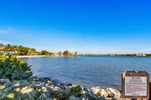 140 Yacht Club 107 Way, Hypoluxo, FL 33462 - Photo 42