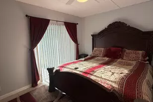 200 Village Green Cir E, Palm Springs, FL 33461 - Photo 10