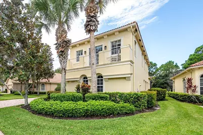 8809 Champions Way, Port Saint Lucie, FL 34986 - Photo 4