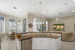 8809 Champions Way, Port Saint Lucie, FL 34986 - Photo 14