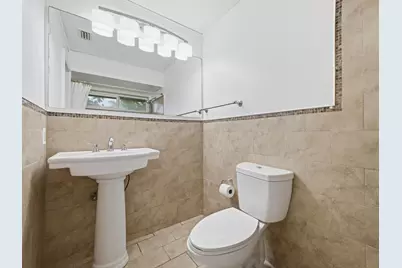 1680 NE 34th Lane, Oakland Park, FL 33334 - Photo 30