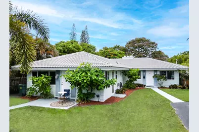 1680 NE 34th Lane, Oakland Park, FL 33334 - Photo 2
