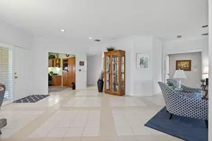 120 Legendary Cir, Palm Beach Gardens, FL 33418 - Photo 6