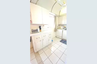 147 Bedford F, West Palm Beach, FL 33417 - Photo 4