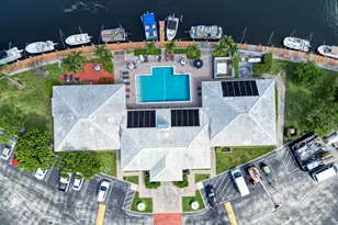 130 Cypress Club Dr, Pompano Beach, FL 33060 - Photo 32