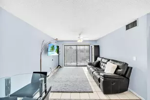 130 Cypress Club Dr, Pompano Beach, FL 33060 - Photo 4