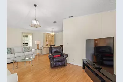 212 W Caribbean, Port Saint Lucie, FL 34952 - Photo 12