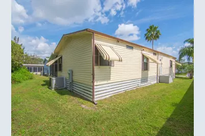 212 W Caribbean, Port Saint Lucie, FL 34952 - Photo 28