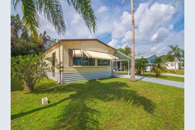 212 W Caribbean, Port Saint Lucie, FL 34952 - Photo 4