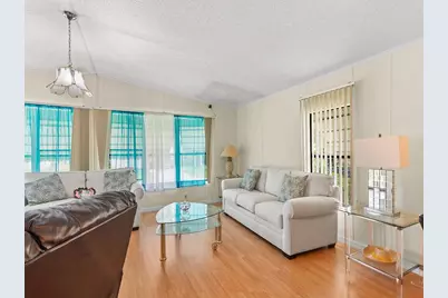 212 W Caribbean, Port Saint Lucie, FL 34952 - Photo 10