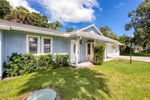 6856 SW Chase Ct, Stuart, FL 34997 - Photo 4