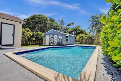 717 N E Street, Lake Worth Beach, FL 33460 - Photo 22