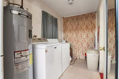 3324 S Jenkins Road, Fort Pierce, FL 34981 - Photo 16