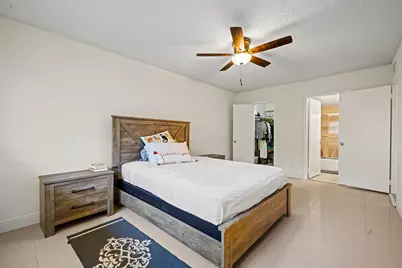 610 Trace Circle #206, Deerfield Beach, FL 33441 - Photo 14