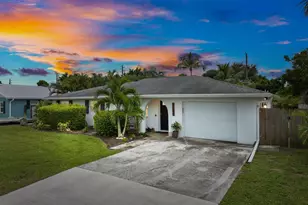 1104 NW 12th Terrace, Stuart, FL 34994 - Photo 4