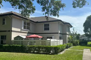 7 Amherst Ct, Royal Palm Beach, FL 33411 - Photo 38
